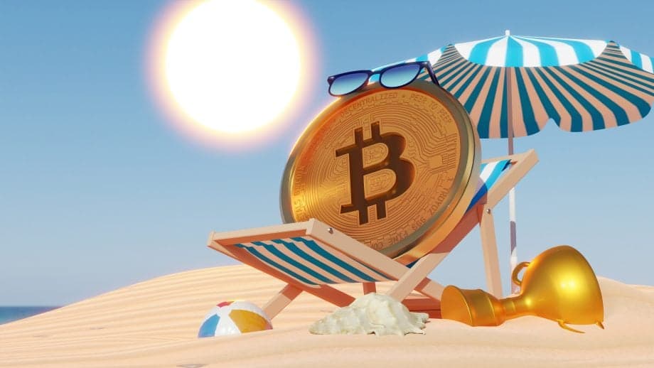 Bitcoin in einer Strandliege.