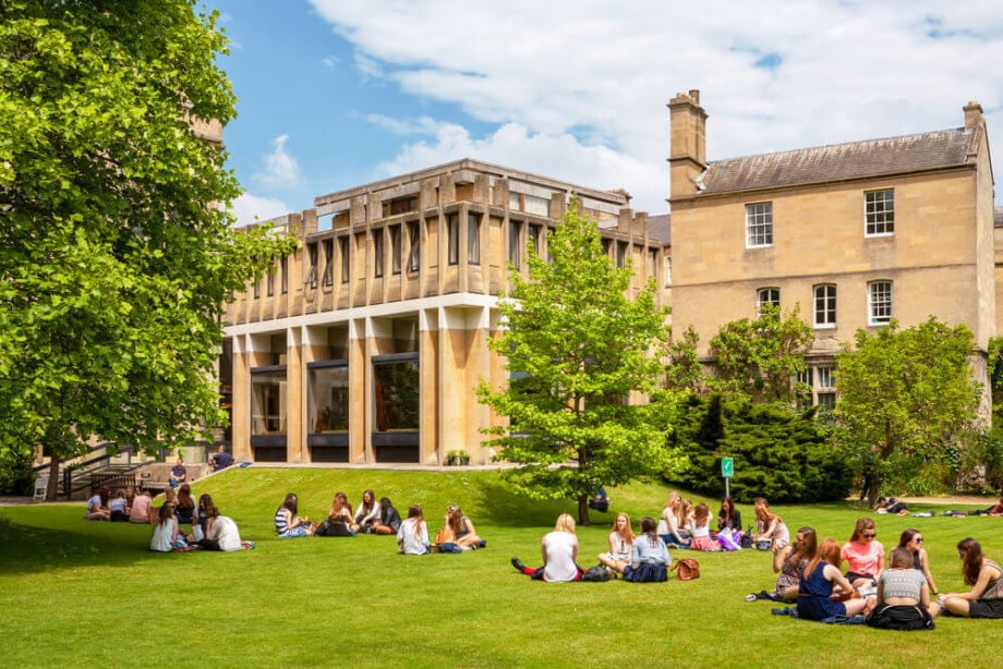 Blockchain Summer School: Diese Möglichkeiten habt ihr im Sommer