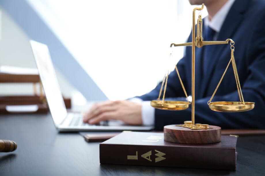 Bitcoin & Recht: Winheller startet KryptoLogisch