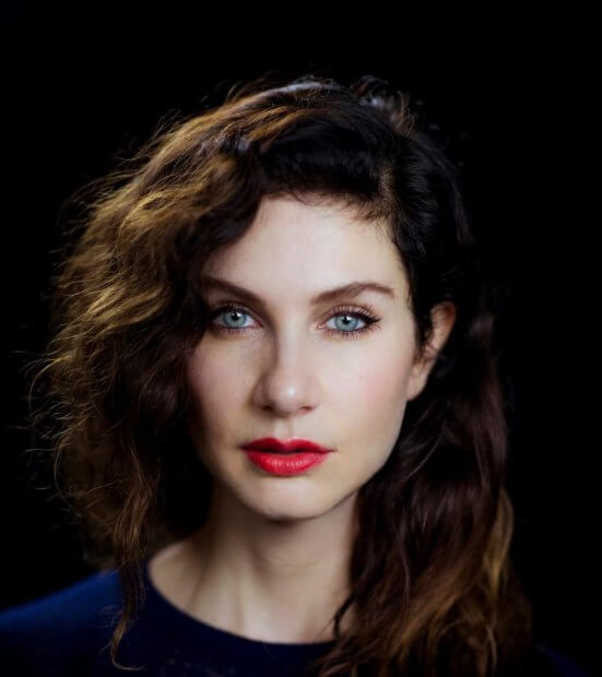 Virtual Reality und Blockchain: Adina Popescu: „Wir werden das Entstehen einer parallelen Ökonomie erleben”