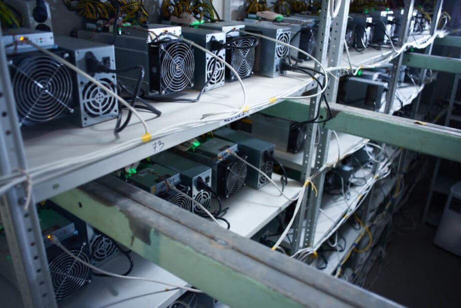 Status quo im Bitcoin Mining: Regenfälle in China und steigende Hash Rate trotz Seitwärtstrend