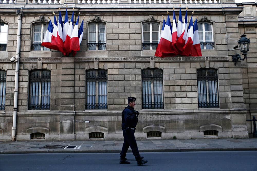 Frankreich Polizei Schlag gegen illegales Monero Mining