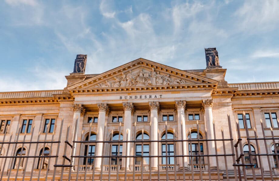 Offiziell: Der Beschluss zur Verwahrung von Bitcoin & Co. bitcoin beschluss zur verwahrung von kryptoassets