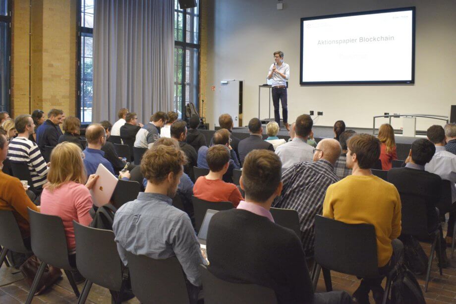 Paperthon des Bundesblock stellt Blockchain-Strategie auf den Prüfstand – „Aktuell ist die Verunsicherung noch sehr groß“ Paperthon des Bundesblock stellt Blockchain-Strategie auf den Prüfstand