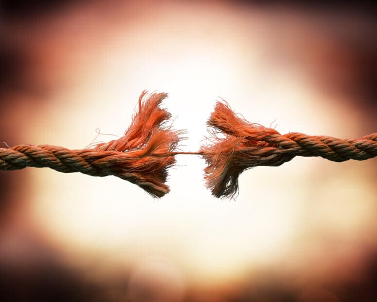 Regulierungs-ECHO: Libra Libra hält Gesetzgeber in seinem Bann ein seil, das kurz davor ist zu zerreissen