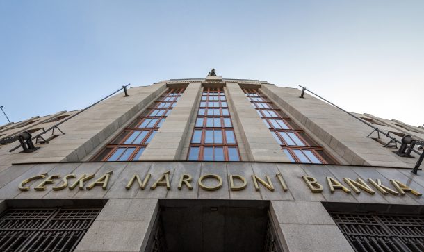 Zentralbanker über CBDC: „Der Teufel steckt im Detail“ Fassade der tschechischen Zentralbank in Prag