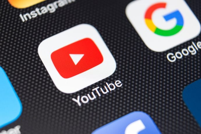 Youtube Symbol als App auf einer Smartphone