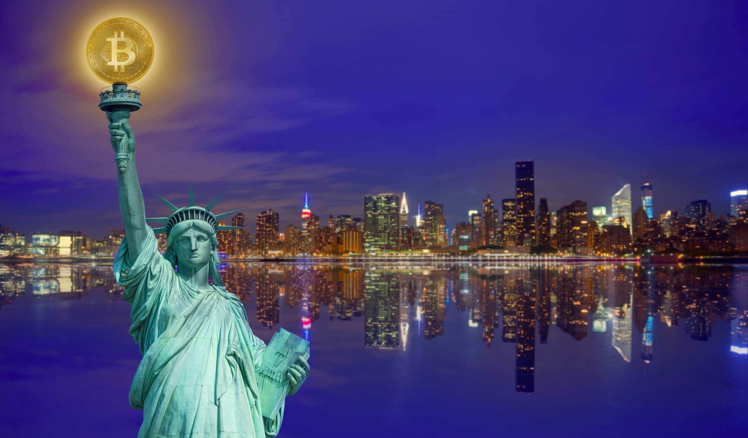 New york skyline with liberty holding bitcoin concept photomount