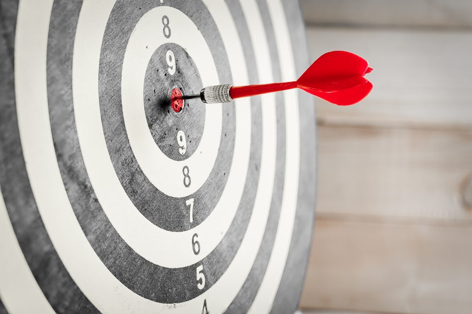 Mit Krypto-Arbitrage bis zu 45 Prozent auf Krypto-Assets verdienen Treffer ins rote Bulls-Eye