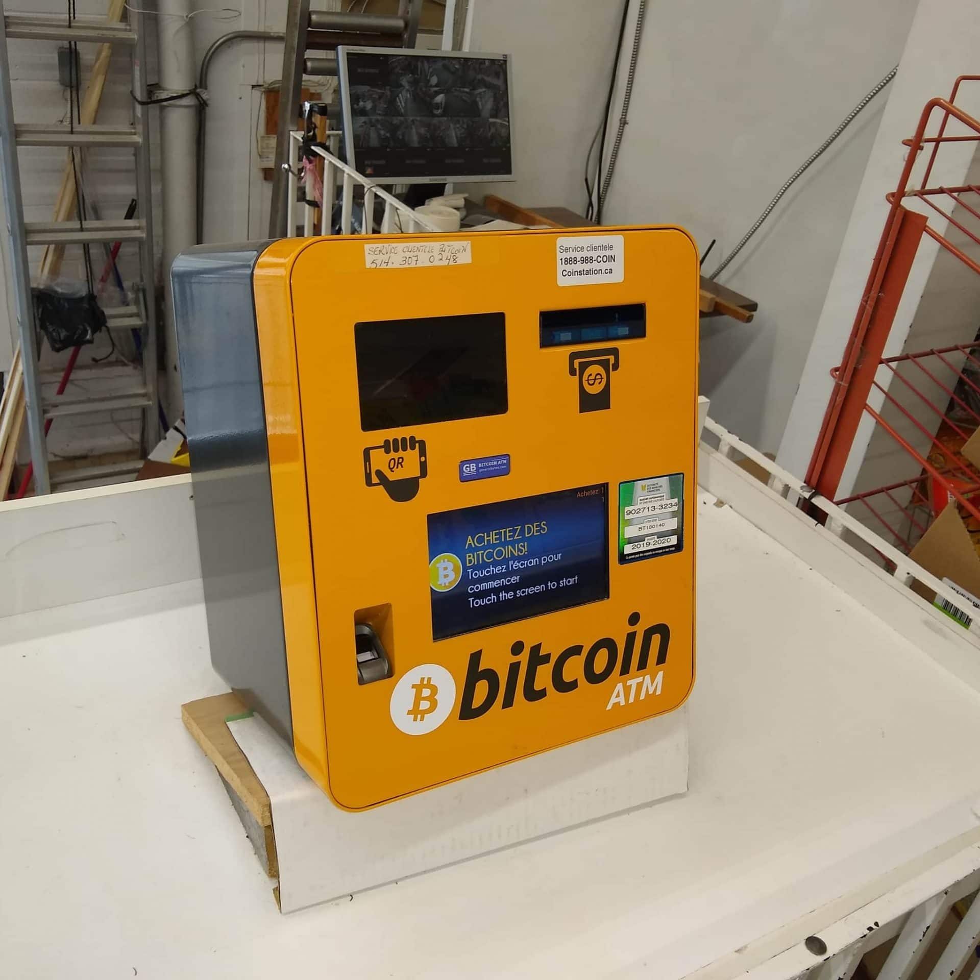 Bitcoin-ATM-Raub geht schief: Mit dem Truck durch die Scheibe