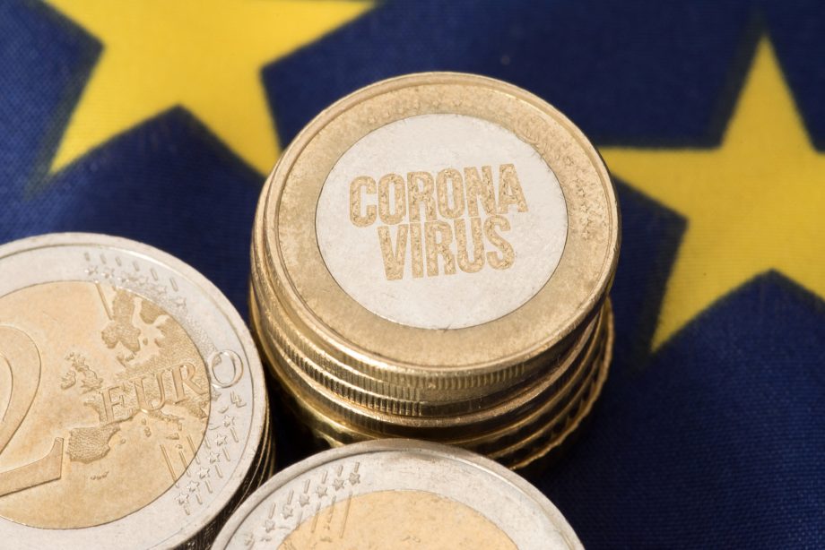 Das bedeutet ein zweiter Lockdown für Bitcoin und den Finanzmarkt Gestapelte Münzen