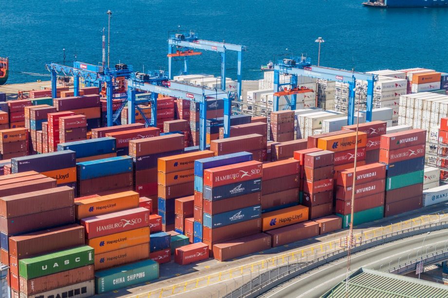 Chile: neun Reedereien bilden Blockchain-Konsortium Der HAfen von Valparaiso – bald eine Blockchain-Drehscheibe?