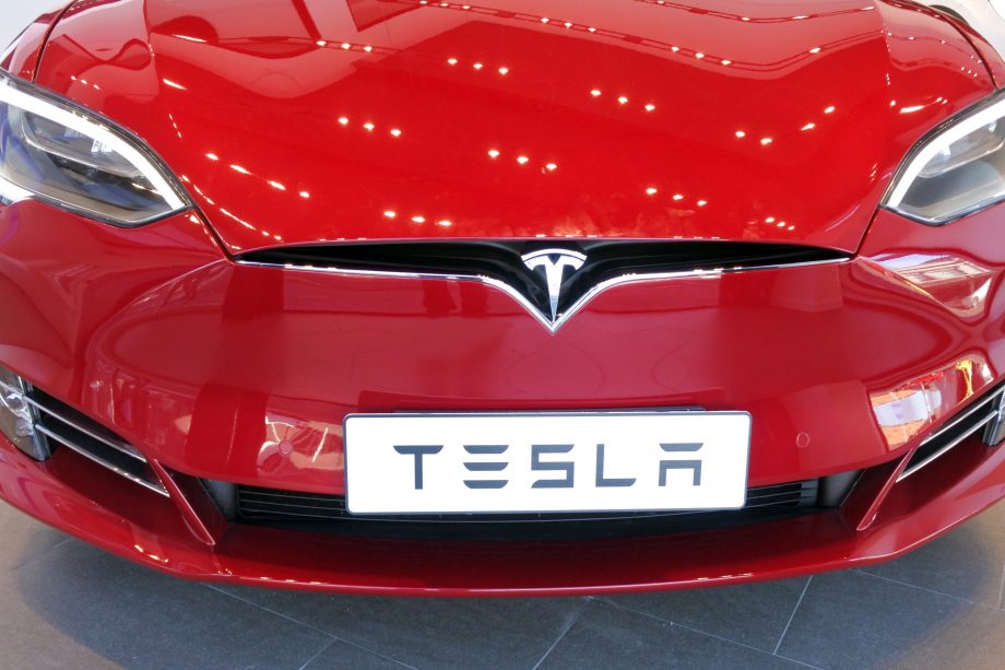 Tesla-Gigafactory in Nevada installiert Bitcoin-ATM
