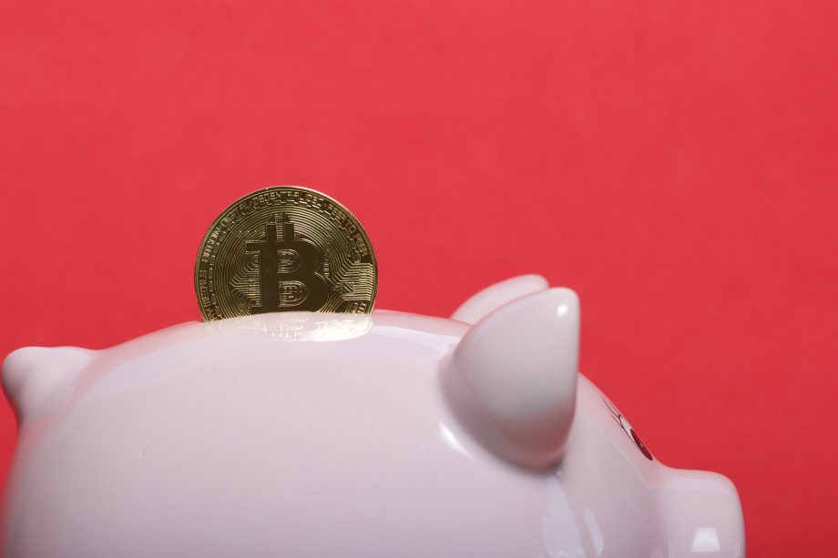 Stacks 2.0: Blockdaemon führt Bitcoin Staking ein Bitcoin-Münze im Sparschwein