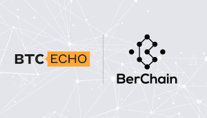 BTC-ECHO Logo und BerChain Logo auf grauem Hintergrund