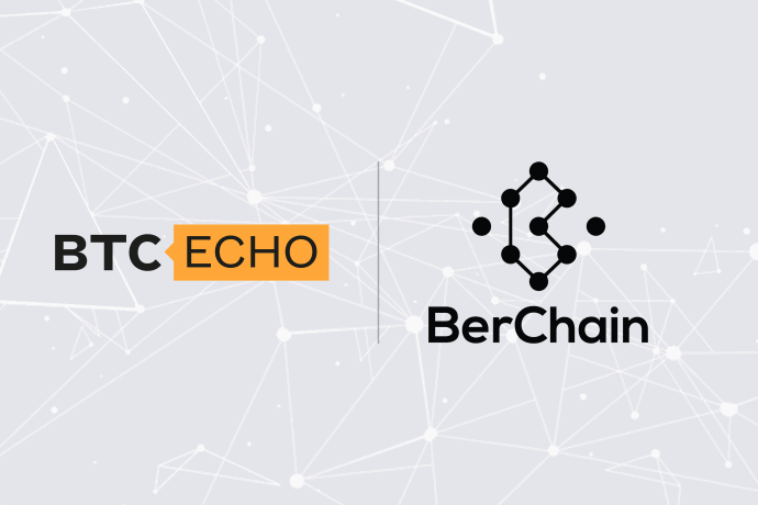 BTC-ECHO Logo und BerChain Logo auf grauem Hintergrund