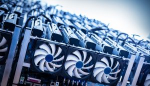 Bitcoin Miner mit Ventilator