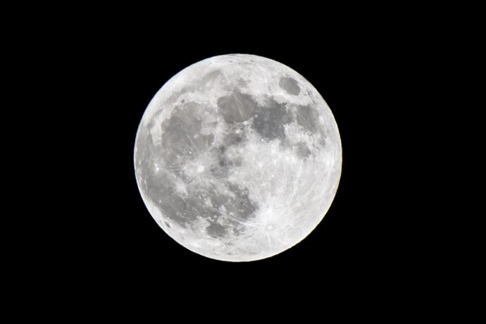 Mond steht für SafeMoon.