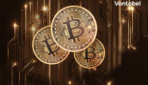 Drei Bitcoin sind im Vordergrund zu sehen. Daneben steht in weißer Schrift: "Vontobel".