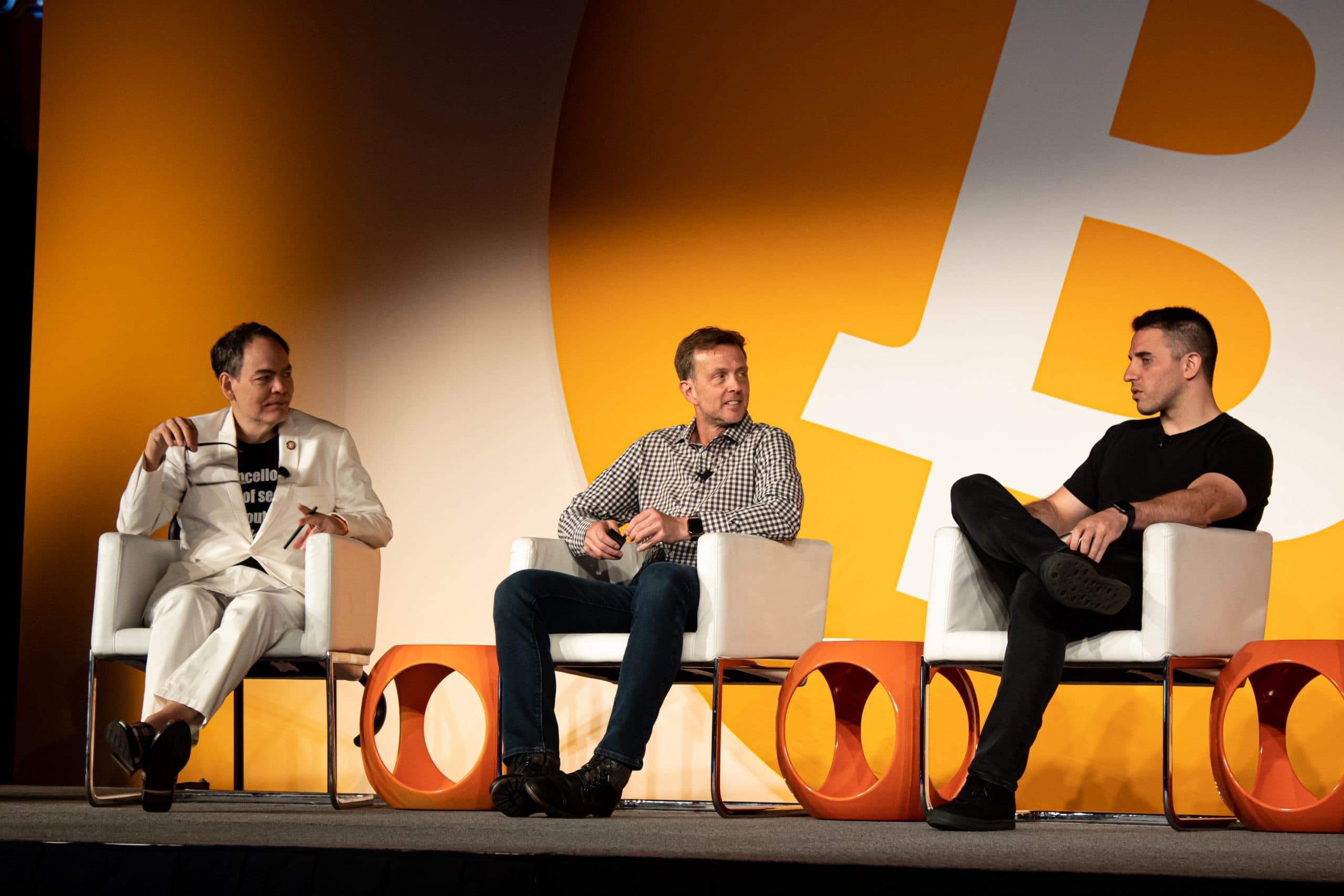 Anthony Pompliaon (r.) 2019 auf einer Bitcoin-Konferenz in San Francisco