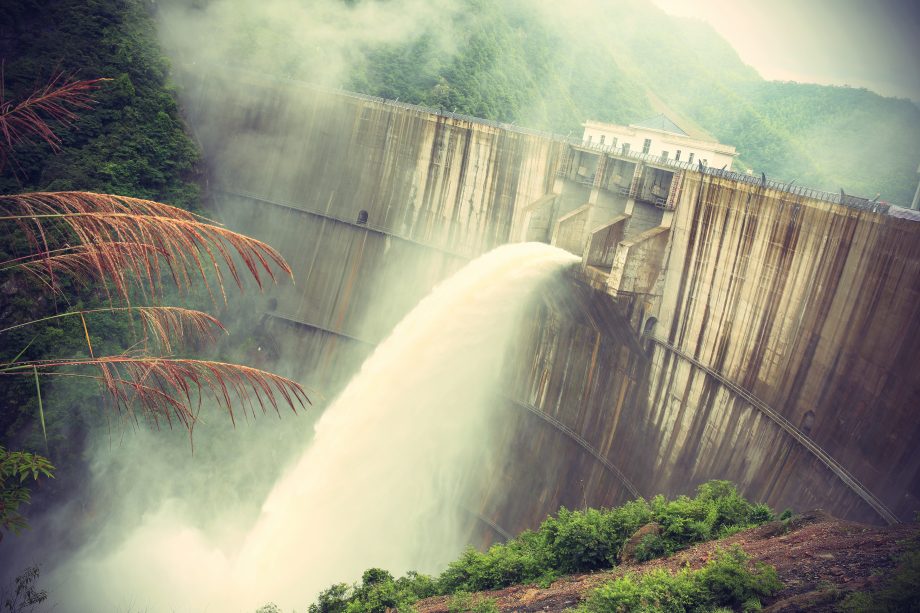 Warum China Bitcoin Mining nun doch nicht verbieten will Staudamm in China