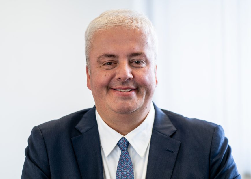 Burkhard Balz, Vorstand der Deutschen Bundesbank, fotografiert in der Zentrale der Deutschen Bundesbank in Frankfurt am Main. Foto: Frank Rumpenhorst/Deutsche Bundesbank