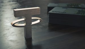 Tether Logo vor Euro-Geldündeln