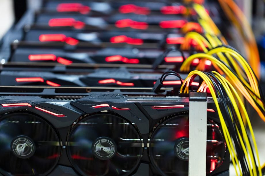 Hash Rate zum Mitnehmen: Hut 8 Mining geht auf ASIC-Shoppingtour Mining
