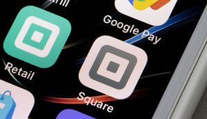 Logo von Square auf einem Bildschirm.