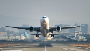 Flugzeug hebt ab