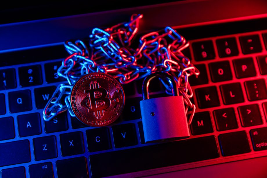 Akte Cybercrime: Wie die Blockchain bei der Strafverfolgung hilft Cybercrime