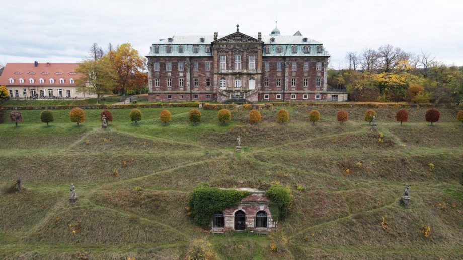 Krypto-Anarchie und Libertarismus auf Schloss Burgscheidungen Schloss Burgscheidungen