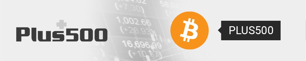 Plus500 Symbol neben Bitcoin-Symbol und dem Schriftzug Plus500