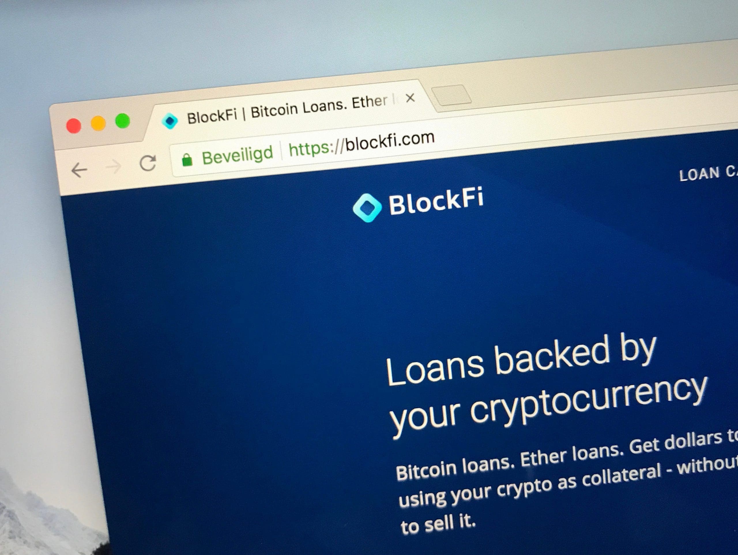 BlockFi Seite blau