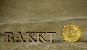 Logo Bakkt mit Bitcoin