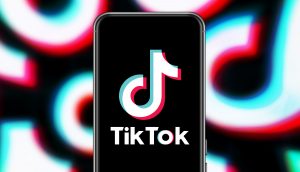 Tik Tok Logo auf Telefon
