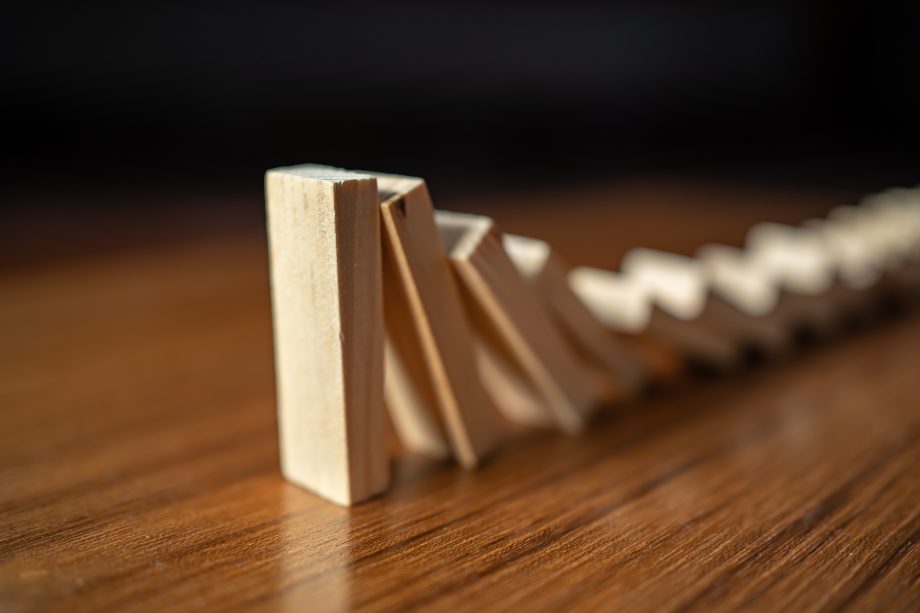 Bitcoin ETF: Bloomberg-Analyst spricht von 75-prozentiger Chance Dominosteine