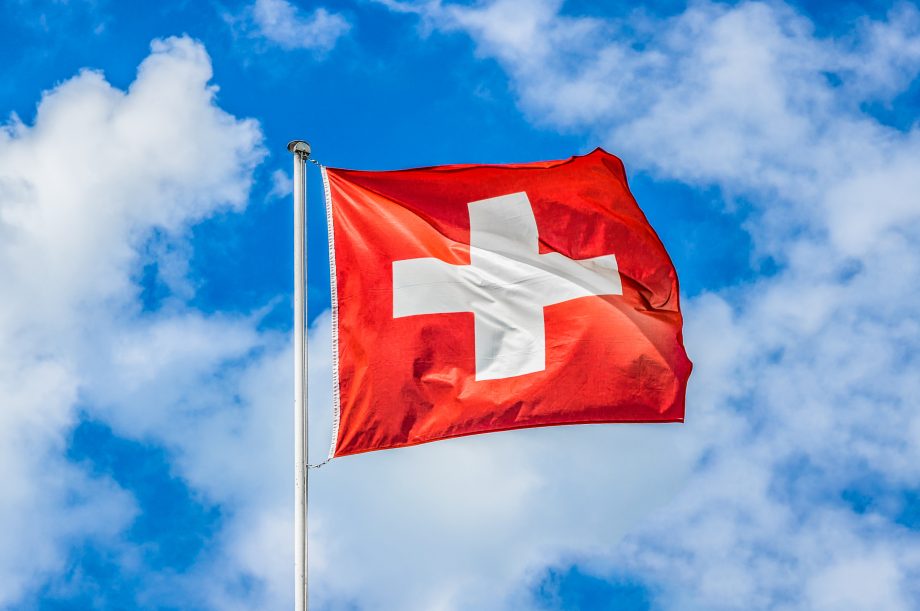 Schweiz: CoinShares investiert 11,8 Millionen US-Dollar in FlowBank