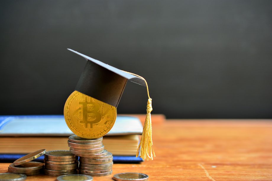 Meten EdtechX: Privatschule versucht sich in Bitcoin-Mining Bitcoin-Münze