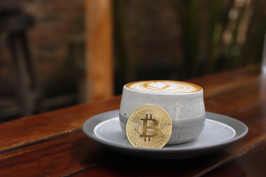 Bitcoin Münze Kaffee