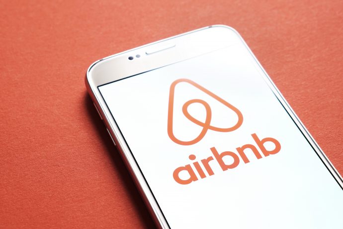 AirBnB Logo