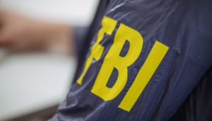 Ärmel eines FBI-Agenten