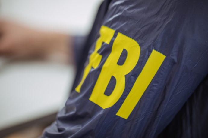 Ärmel eines FBI-Agenten