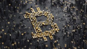 Ein atemberaubendes gold-schwarzes 3D-Bitcoin-Symbol, das aus kunstvoll angeordneten Blöcken und Zahlen besteht, sticht auf einer dunklen Oberfläche hervor.