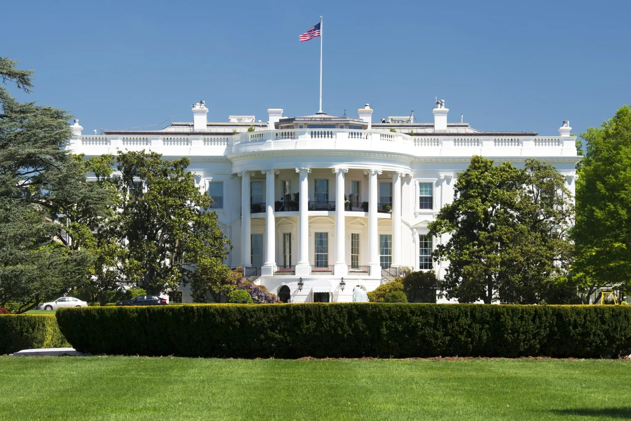 White-House-2048x1365.webp