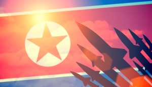 Nordkorea-Flagge mit Raketen