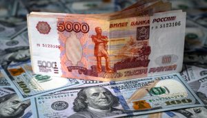 Rubel und Dollar