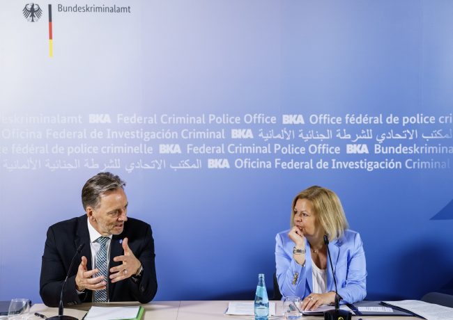 BKA-Präsident Holger Münch und Innenministerin Nancy Faser