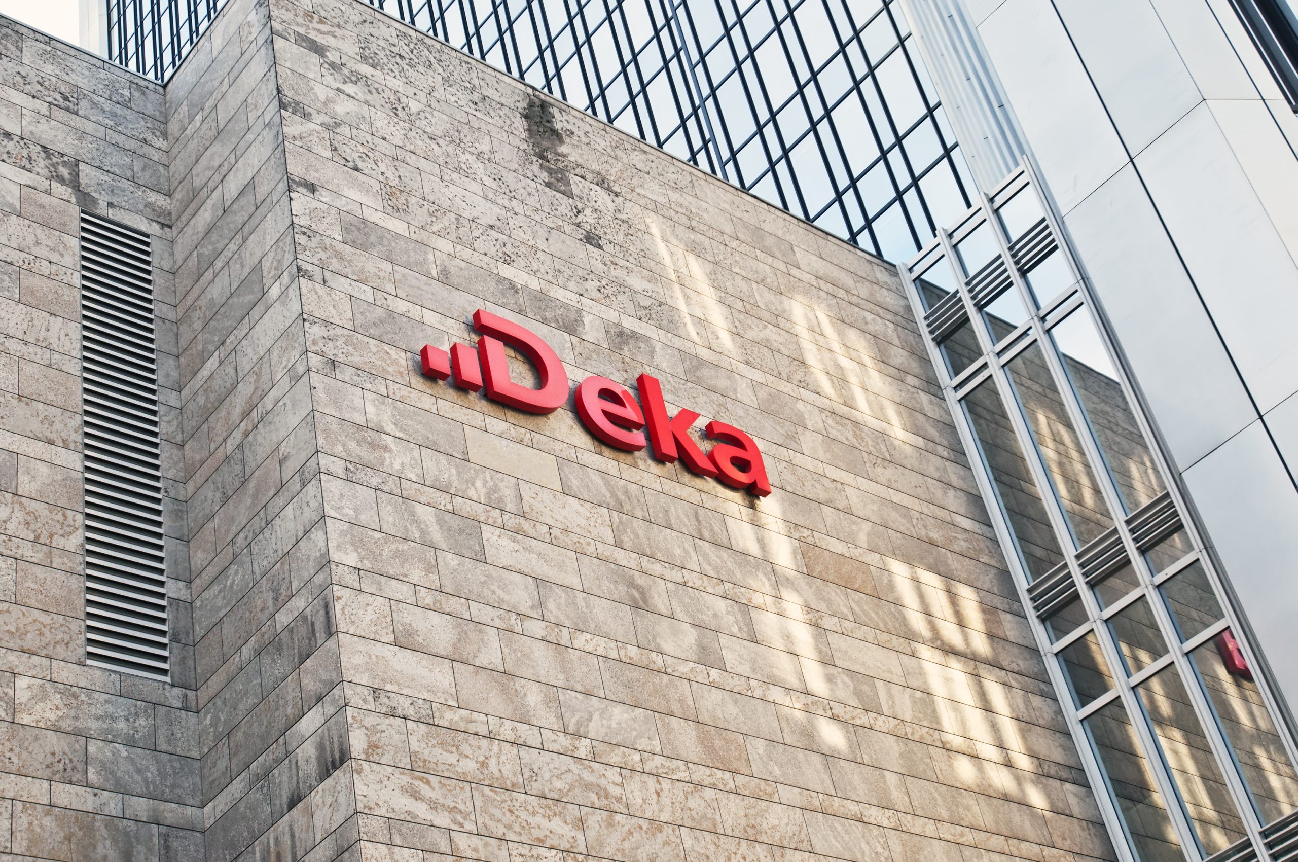 DekaBank