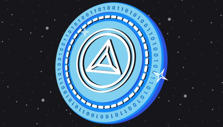 Eine futuristische digitale Münze mit dem dreieckigen Symbol von AlgosOne ist von einem Binärcode umgeben und steht vor einem dunklen, mit Sternen gesprenkelten Hintergrund.
